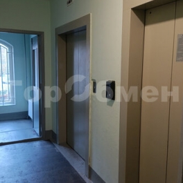 Продажа 2-комн квартиры на вторичном рынке Лухмановская улица,  д. 24
