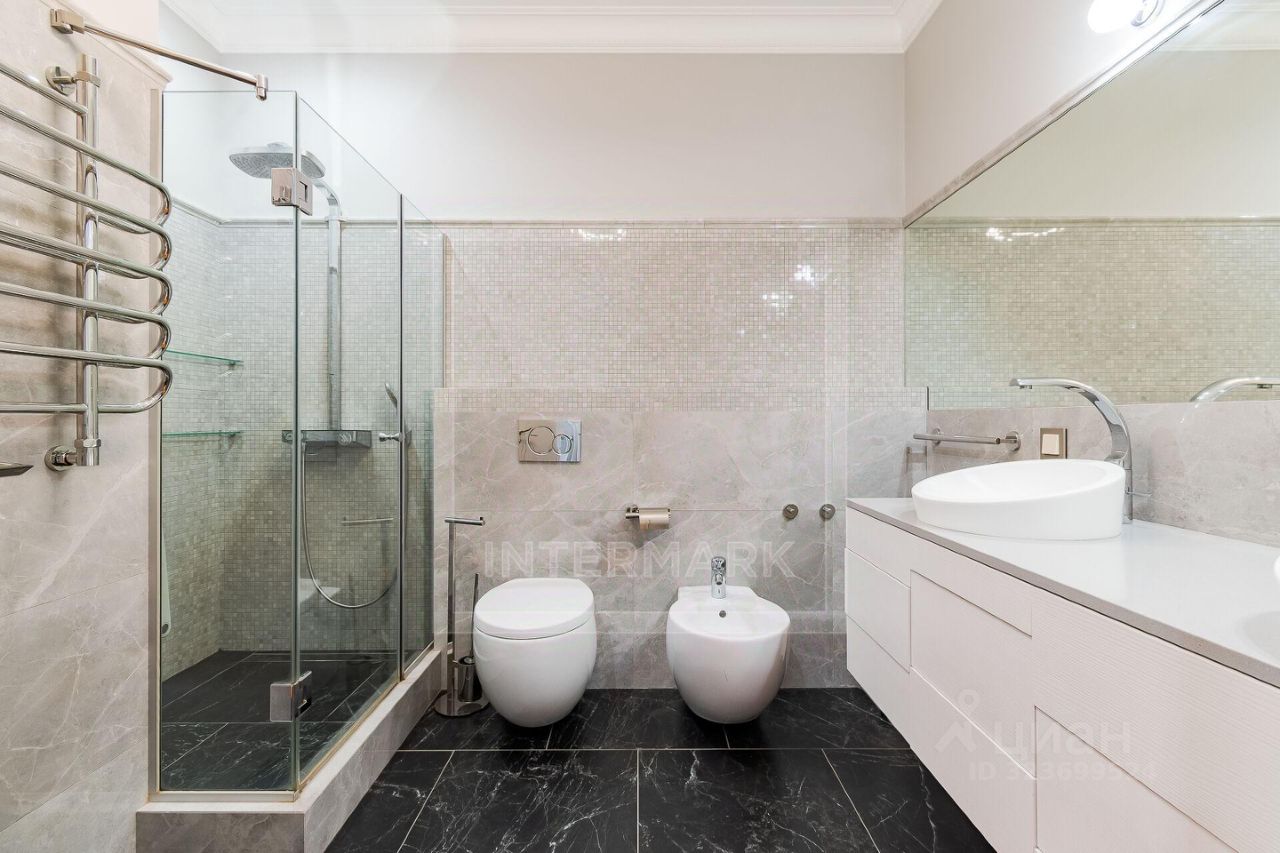 Аренда 4-комн квартиры на вторичном рынке улица Россолимо, 7