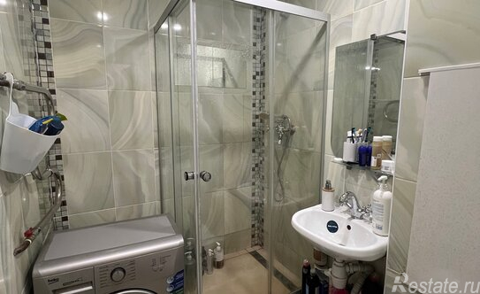 Продажа 2-комн квартиры на вторичном рынке улица Стасовой,  д. 5