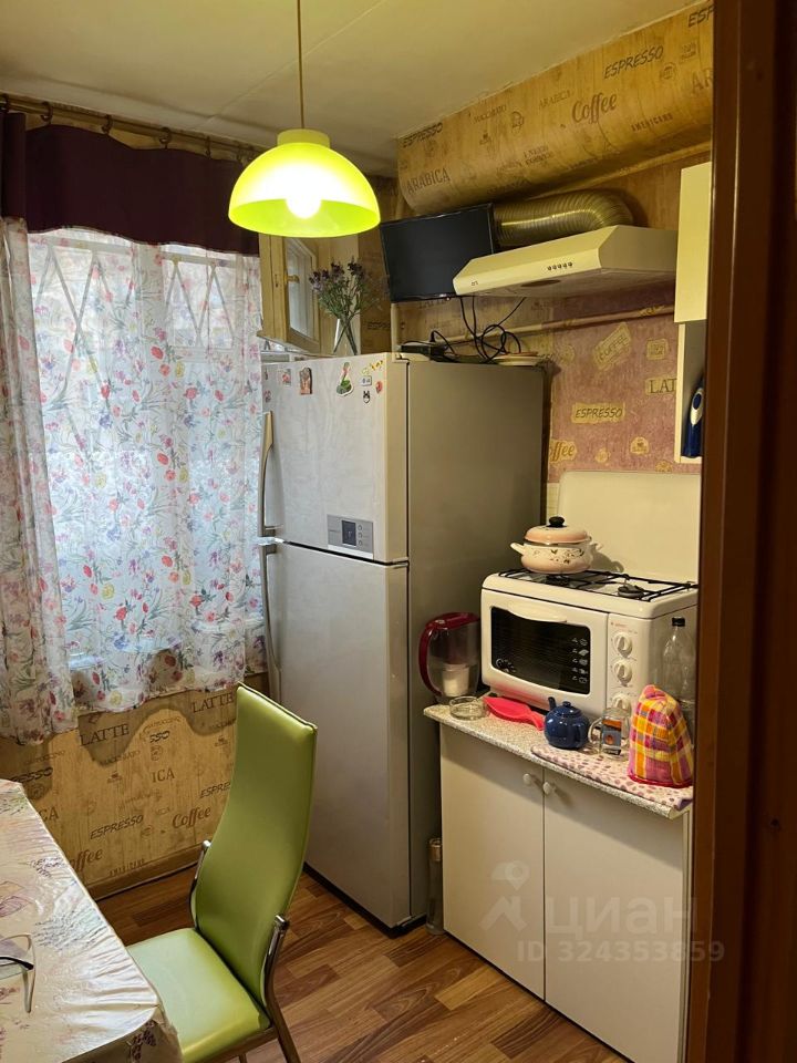 Аренда 2-комн квартиры на вторичном рынке улица Металлургов, 28