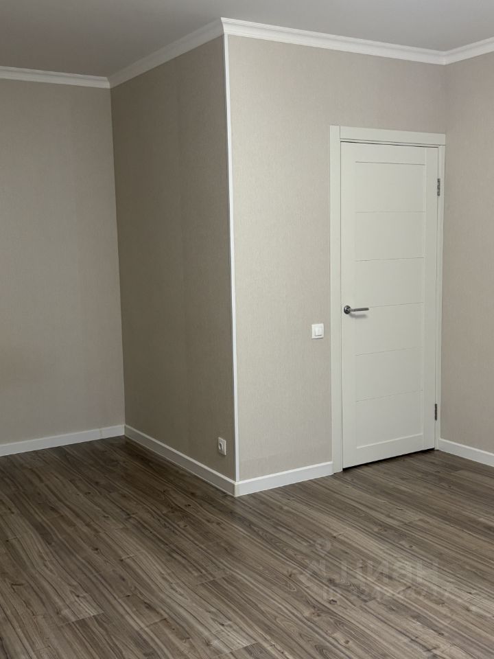 Аренда 1-комн квартиры на вторичном рынке Таллинская улица,  д. 5К3