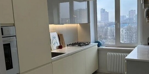 2-комн квартира ул Азовская,  д. 9,  к. 1