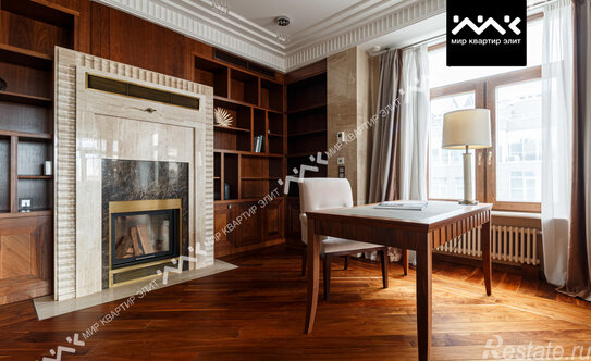 Продажа 3-комн квартиры на вторичном рынке Вязовая улица,  д. 10