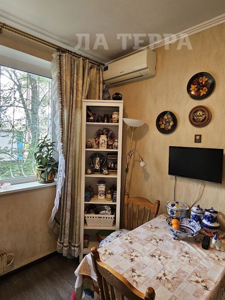 Продажа 3-комн квартиры на вторичном рынке Строгинский бульвар, 4К1