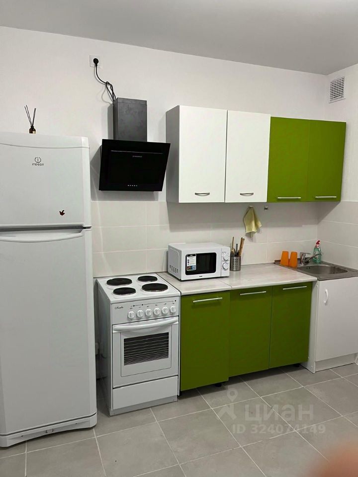 Аренда 2-комн квартиры на вторичном рынке Очаковское шоссе, 7