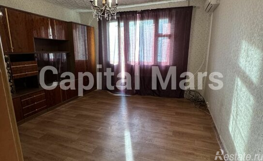 Продажа 1-комн квартиры на вторичном рынке Новогиреевская улица,  д. 41