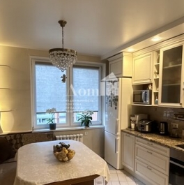 Продажа 2-комн квартиры на вторичном рынке ул Стасовой,  д. 2