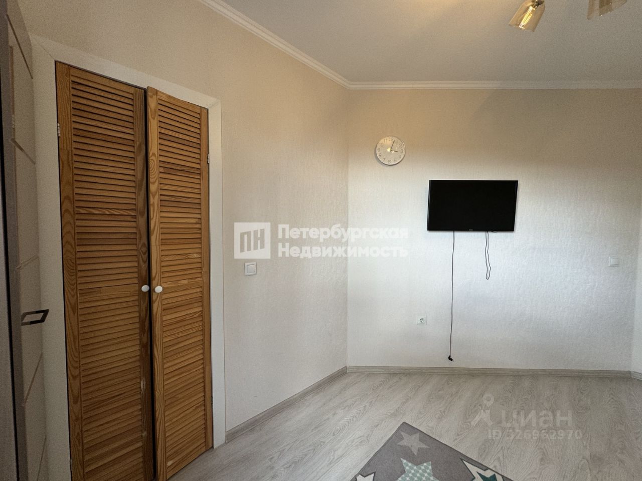 Продажа 1-комн квартиры на вторичном рынке пос. Шушары, проспект Новгородский,  д. 4