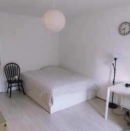 Продажа 3-комн квартиры на вторичном рынке Колпинское шоссе,  д. 38,  к. 1