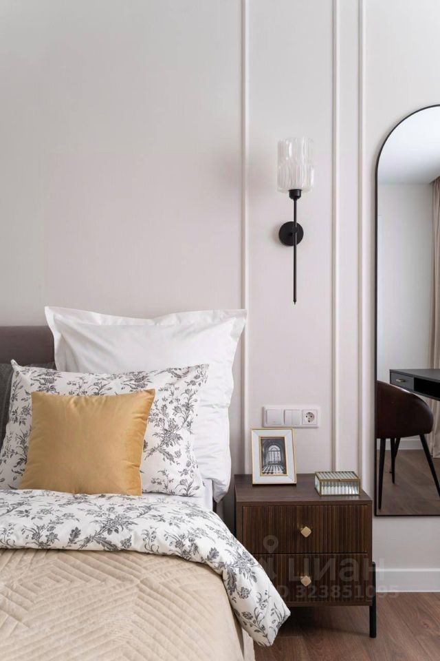 Продажа 2-комн квартиры на вторичном рынке Свободный проспект, 37/18