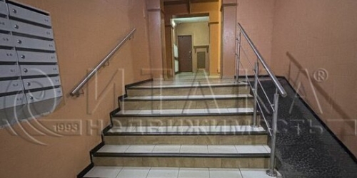 1-комн квартира Индустриальный пр-кт,  д. 18