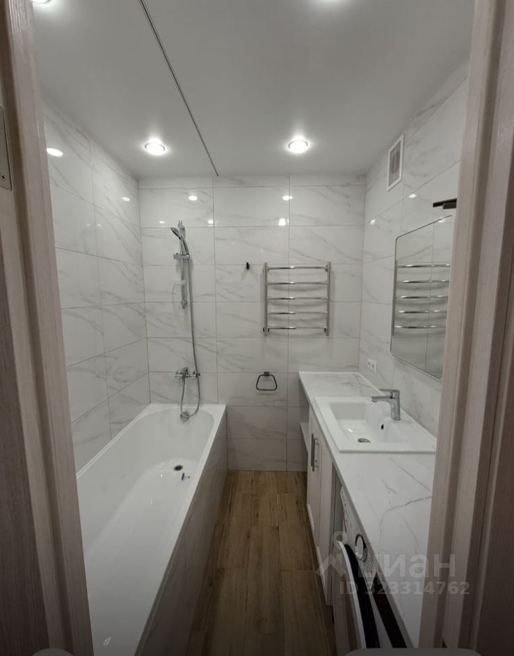 Аренда 2-комн квартиры на вторичном рынке Ельнинская улица, 8