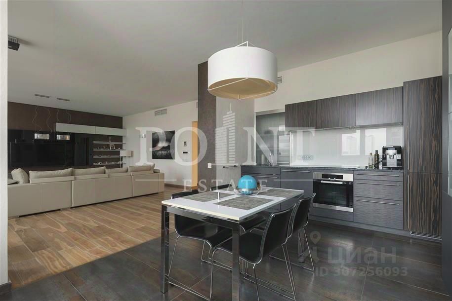 Продажа 3-комн квартиры на вторичном рынке улица Гризодубовой, 4К4