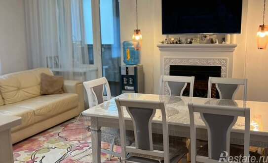 Продажа 3-комн квартиры на вторичном рынке улица Дыбенко,  д. 11 к3