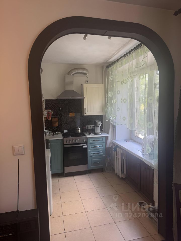 Продажа 3-комн квартиры на вторичном рынке улица Седова, 49