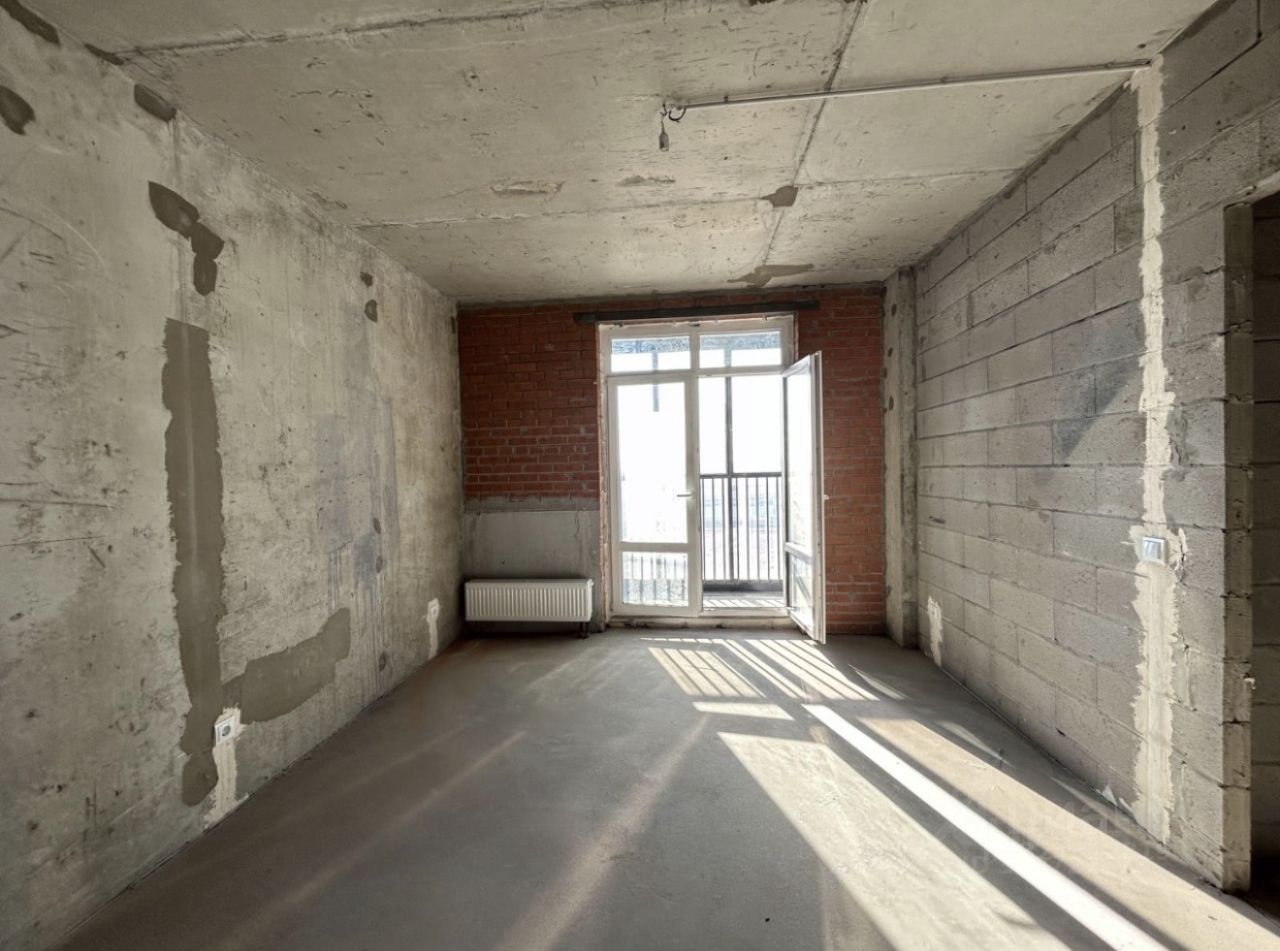 Продажа 1-комн квартиры на вторичном рынке бульвар Головнина, 3к1