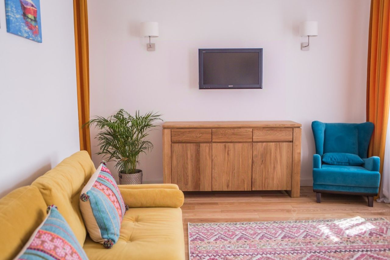 Продажа 2-комн квартиры на вторичном рынке улица Большие Каменщики, 17