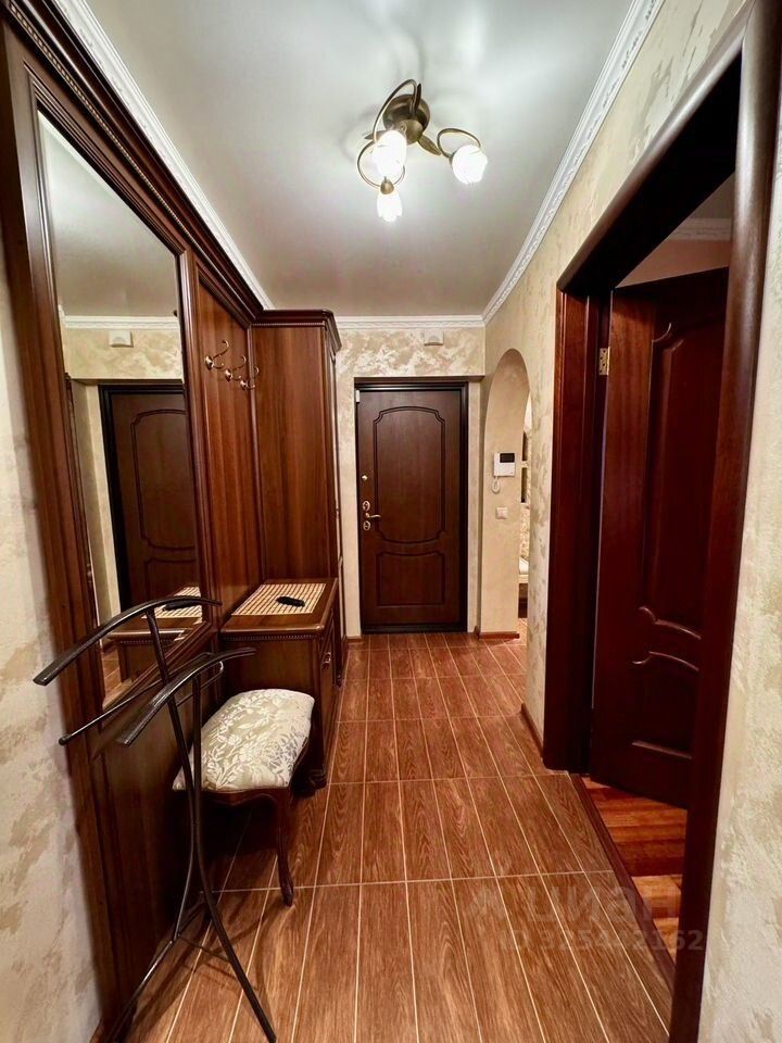 Продажа 2-комн квартиры на вторичном рынке Реутов, Советская улица, 37