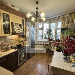 Продажа 2-комн квартиры на вторичном рынке Москвич, Физкультурная улица,  д. 6