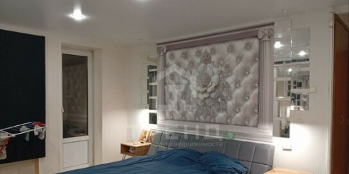 3-комн квартира Космонавтов пр-кт,  д. 94