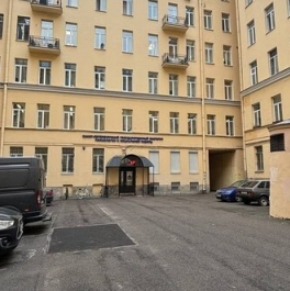 Продажа 4-комн квартиры на вторичном рынке 12-я линия