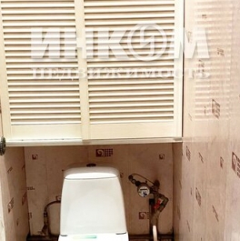 Продажа 2-комн квартиры на вторичном рынке Флотская улица,  д. 80/7