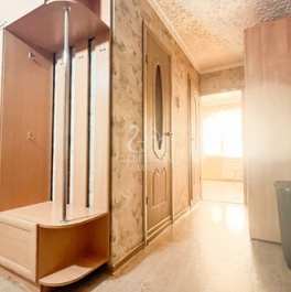 Продажа 1-комн квартиры на вторичном рынке Тосно, ул М.Горького,  д. 12