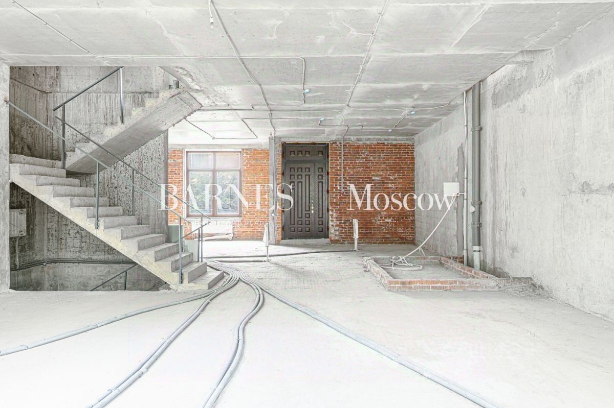 Продажа 6-комн квартиры на вторичном рынке Таманская улица, 3с2