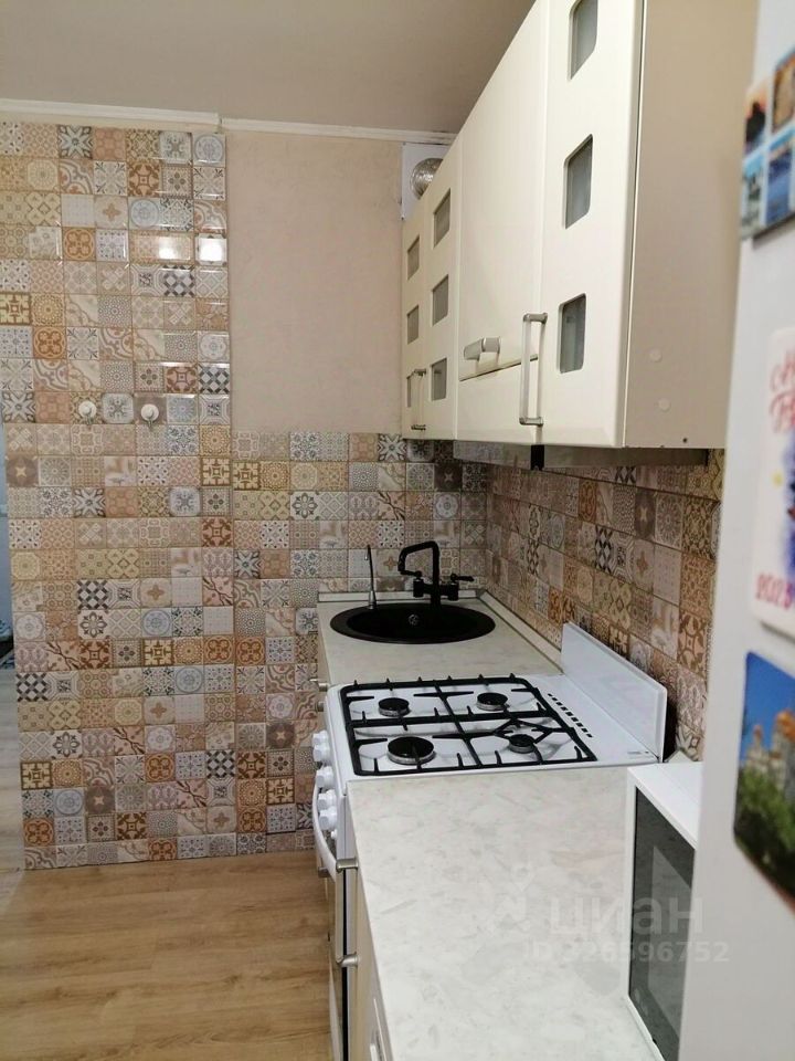 Продажа 1-комн квартиры на вторичном рынке Брюсовская улица, 7