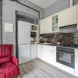Продажа 2-комн квартиры на вторичном рынке Московский пр-кт,  д. 126