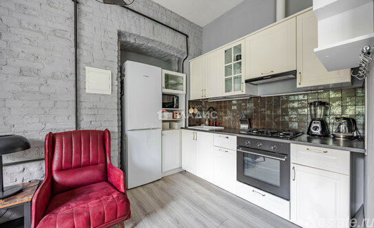 Продажа 2-комн квартиры на вторичном рынке Московский пр-кт,  д. 126