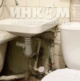 Продажа 1-комн квартиры на вторичном рынке Севастопольский проспект,  д. 46 к5