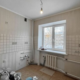 Продажа 1-комн квартиры на вторичном рынке Заря, Московская улица,  д. 5