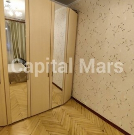 Аренда 2-комн квартиры на вторичном рынке Нелидовская улица,  д. 19