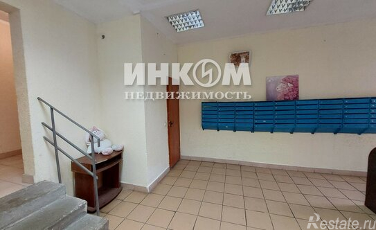 Продажа 4-комн квартиры на вторичном рынке Левобережная улица,  д. 4 к7