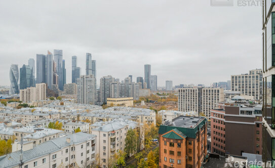 Продажа 4-комн квартиры на вторичном рынке Звенигородская 2-я ул,  д. 12,  к. 15