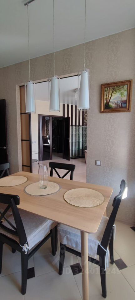 Аренда 2-комн квартиры на вторичном рынке Парашютная улица, 52