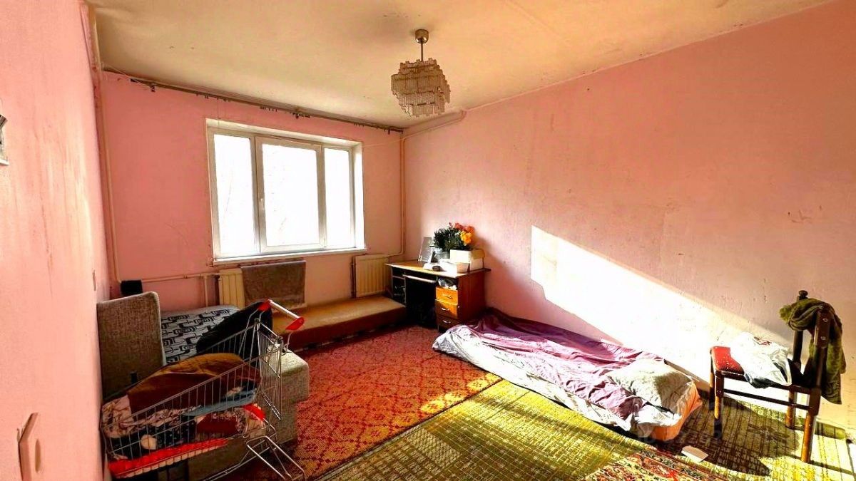 Продажа 3-комн квартиры на вторичном рынке Богатырский проспект, 37К2