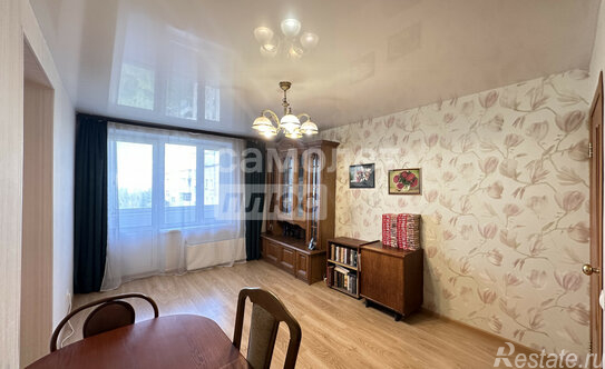 Продажа 2-комн квартиры на вторичном рынке Сиреневый бульвар,  д. 63