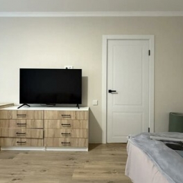 Продажа 2-комн квартиры на вторичном рынке Солидарности пр-кт,  д. 8,  к. 2