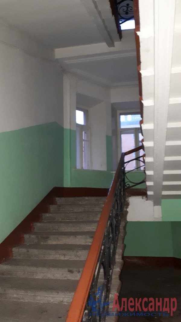 Продажа 2-комн квартиры на вторичном рынке Тамбовская ул. ,  д. 13