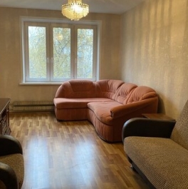 Аренда 3-комн квартиры на вторичном рынке улица Конёнкова,  д. 21