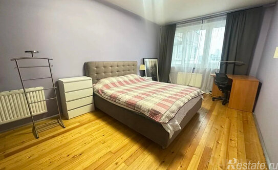 Продажа 4-комн квартиры на вторичном рынке ул Покрышкина,  д. 11