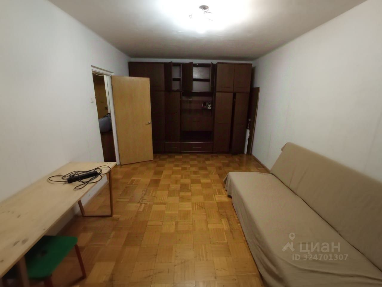 Продажа 1-комн квартиры на вторичном рынке Белозерская улица, 17