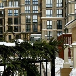 Продажа 4-комн квартиры на вторичном рынке 12-я линия,  д. 43
