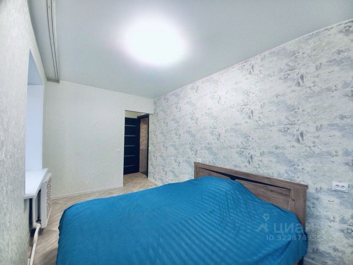 Продажа 2-комн квартиры на вторичном рынке пос. НИИРП, 3
