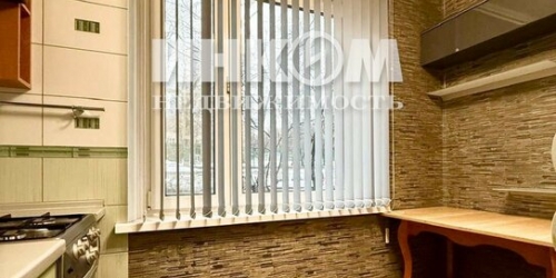 2-комн квартира улица Генерала Антонова,  д. 8