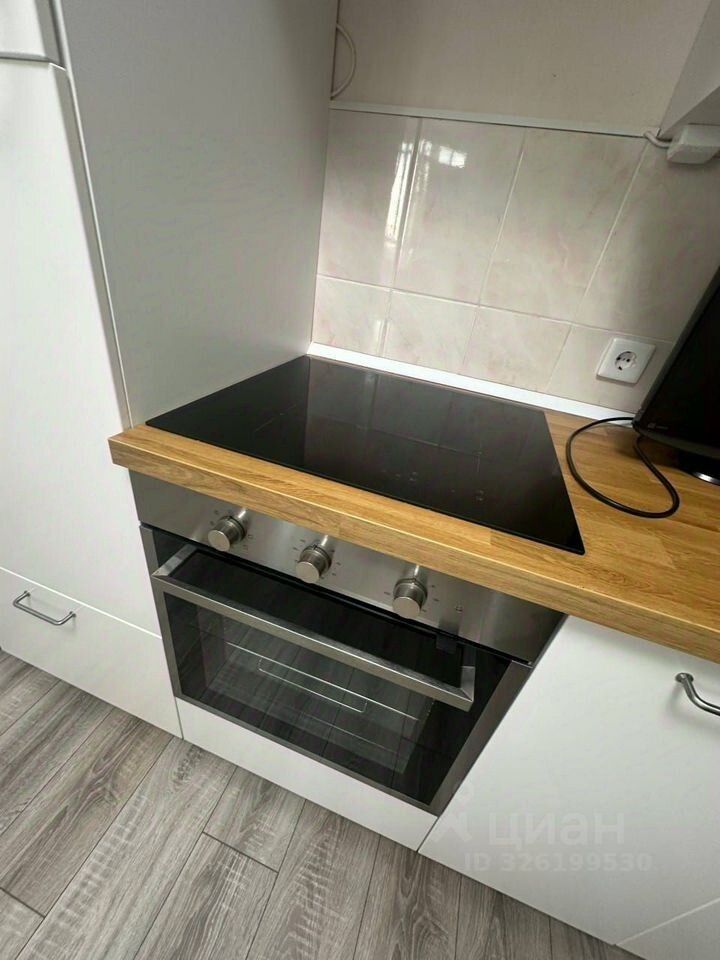 Продажа 1-комн квартиры на вторичном рынке Одинцово, Садовая улица,  д. 24