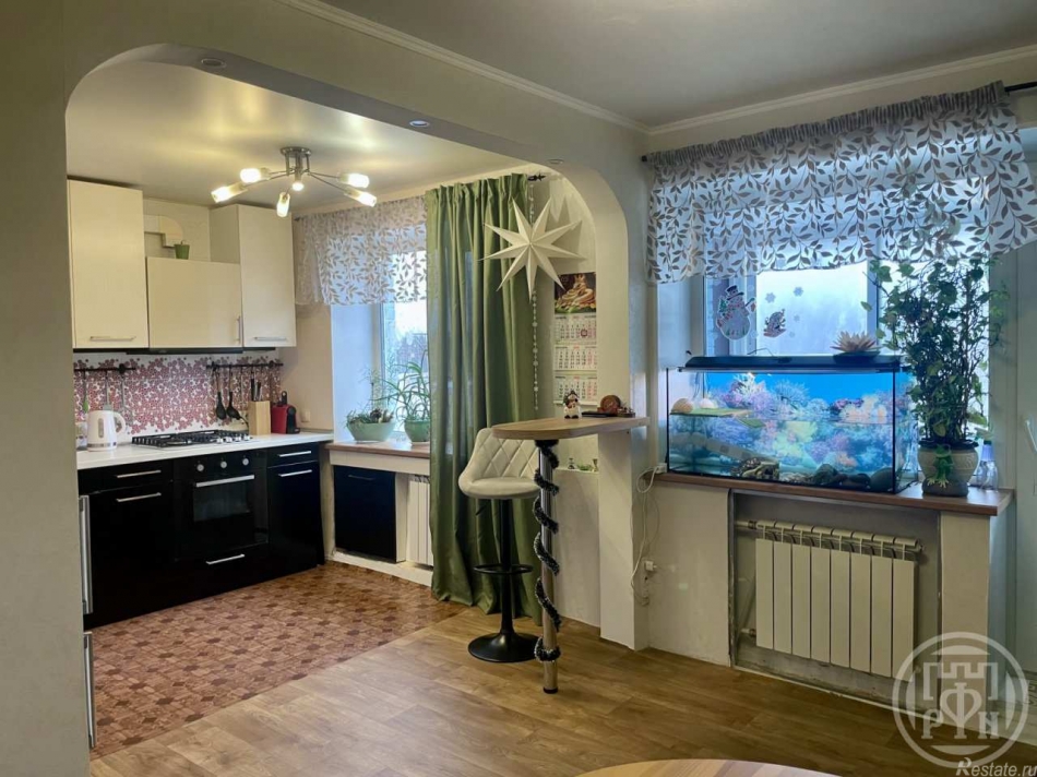 Продажа 3-комн квартиры на вторичном рынке Песочный пос., Белоостровское шос.,  д. 1