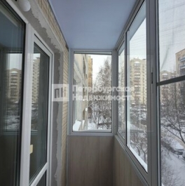 Продажа 2-комн квартиры на вторичном рынке улица Антонова-Овсеенко,  д. 17